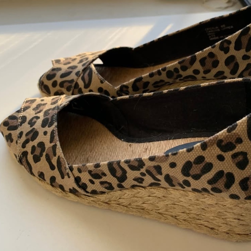 Lauren Ralph Lauren Women's 8B Brown Leopard Espadrille Wedge Heels Peep Toe